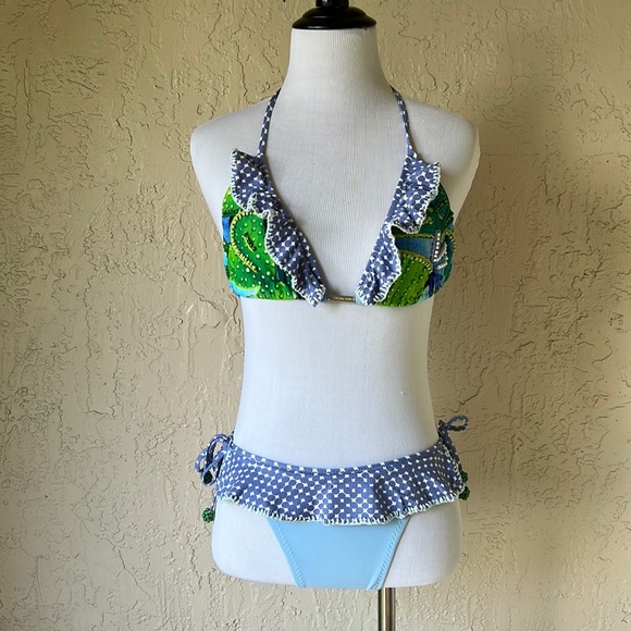 Swim Days Other - Beautiful Swim Days colored bikini.